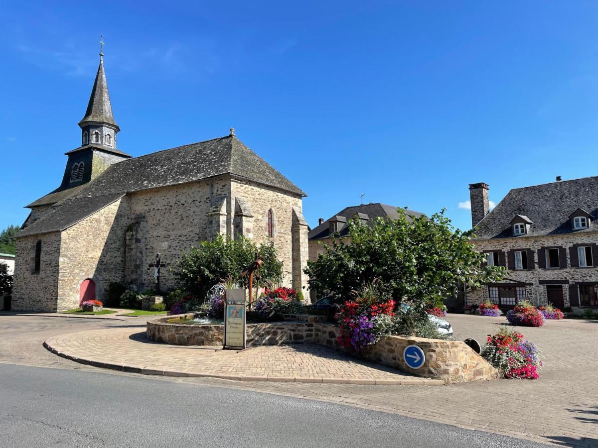 La Maison Charmante D'Elisabeth Saint-Ybard Ngoại thất bức ảnh
